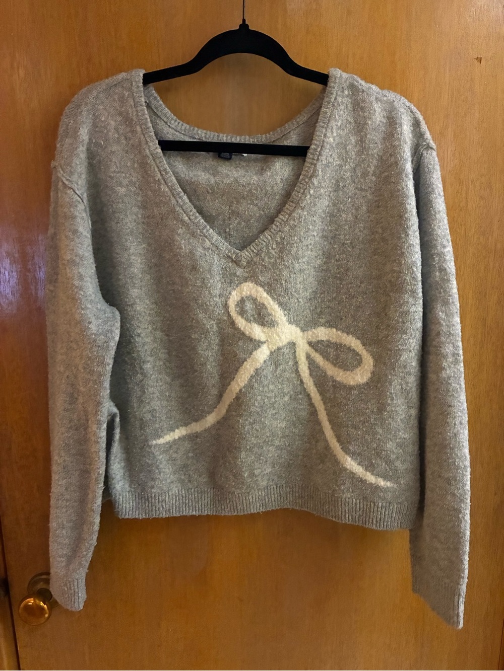 American Eagle Outfitters Bow Sweater